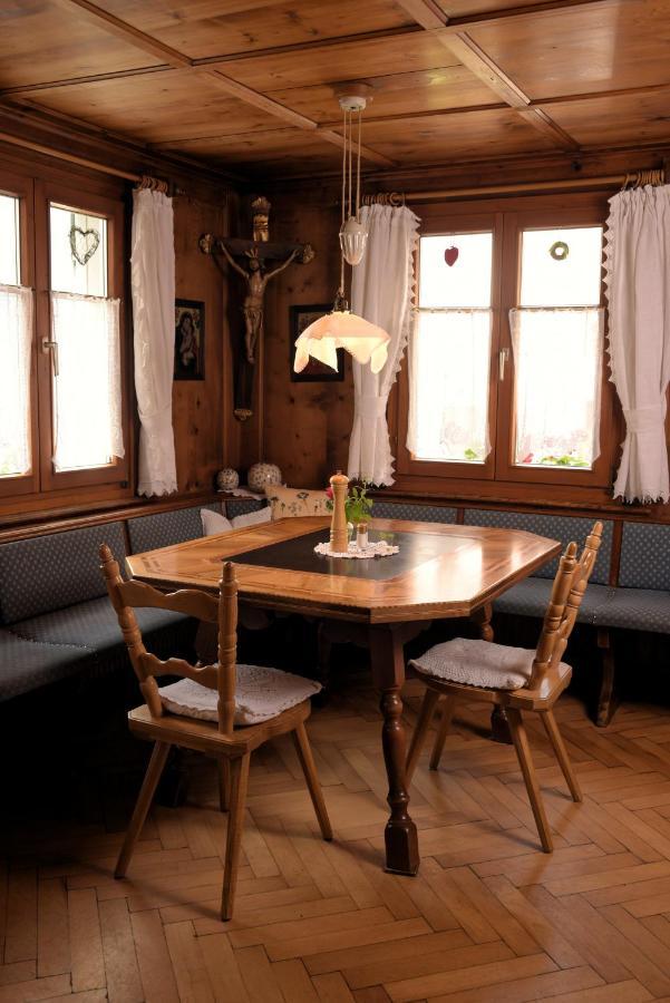Gasthaus Kreuz Schruns Εξωτερικό φωτογραφία